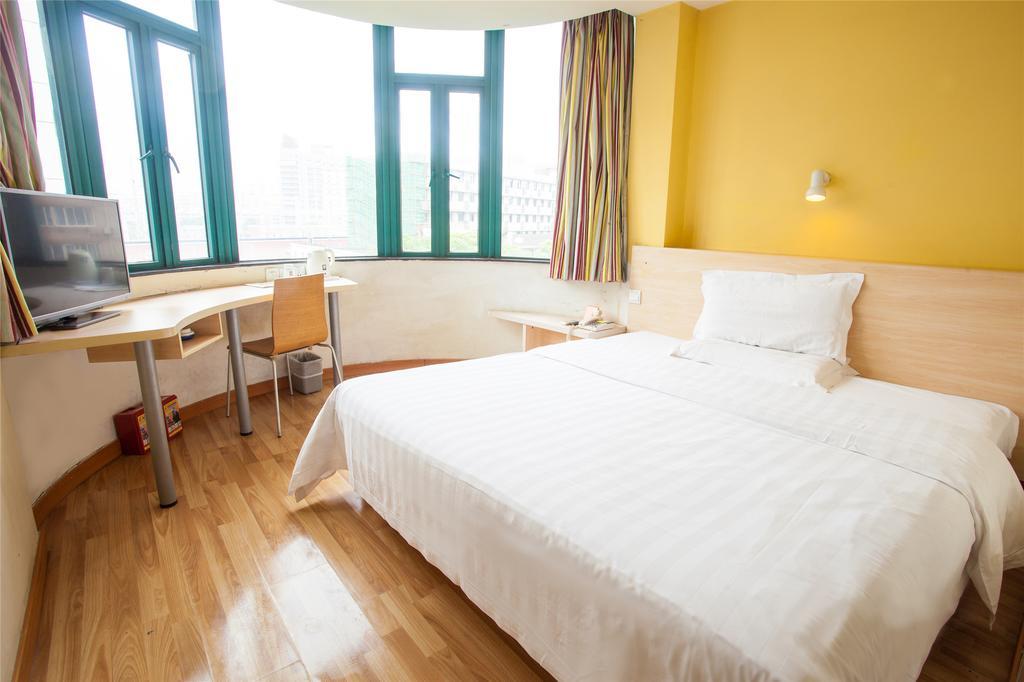 7Days Inn Guangzhou Nonglinxia Road Ouzhuang Subway Station Ngoại thất bức ảnh